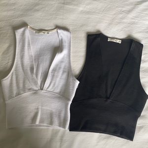 Two low cute aritzia tops